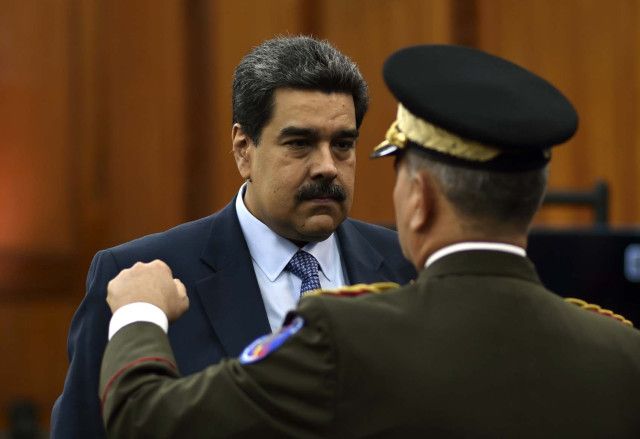 Hugo Carvajal demandó a Padrino detener a Maduro