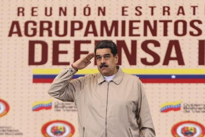 Maduro anunció ejercicios militares para el 15 y 16 de febrero