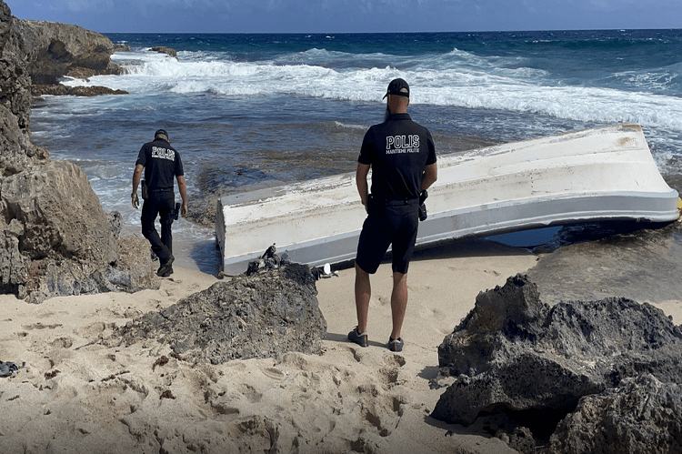 Encuentran embarcación ilegal venezolana en costas de Aruba