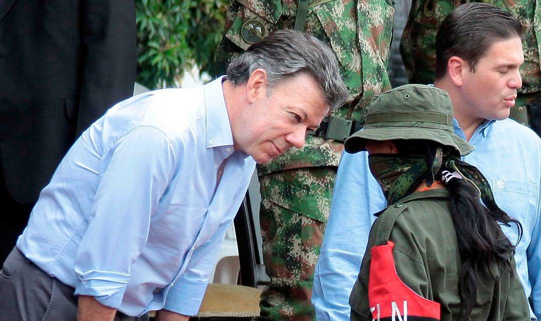 Guerrilla colombiana encuentra terreno fértil en el caos de Venezuela