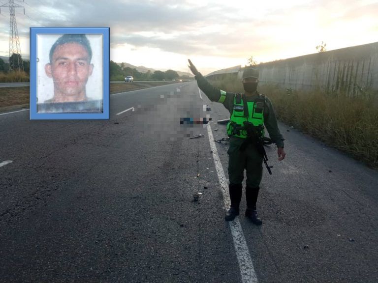 Arrollado efectivo militar en la Autopista Regional del Centro #18Dic