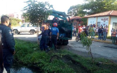 Dos muertos y 32 heridos en volcamiento de convoy militar en Aragua