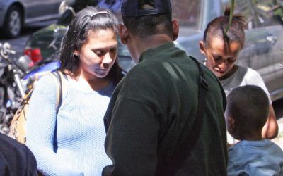 El ELN entrega cajas CLAP a habitantes de cinco estados fronterizos