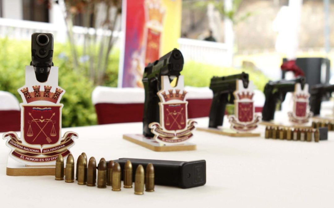 Fundaredes: Más de 200.000 armas están en paradero desconocido en Venezuela