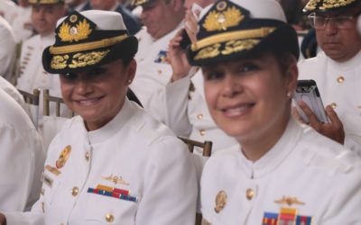 Presidente encabeza acto de ascenso de Generales y Almirantes de la FANB