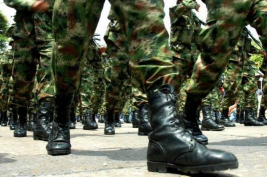 Frente Institucional Militar:Avanza purga y la persecución en los cuarteles