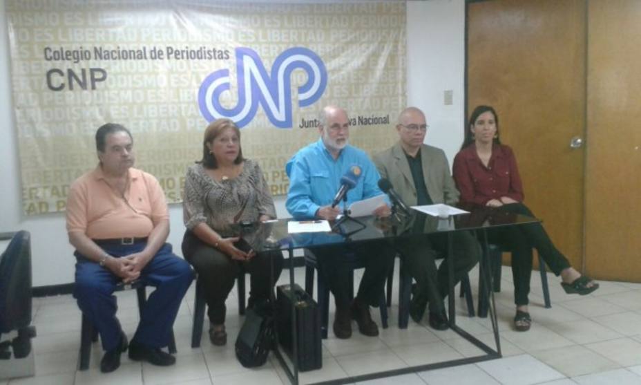 Colegio Nacional de Periodistas pidió a la FANB ser garante de la Constitución