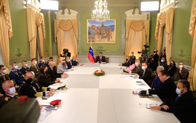 Maduro declaró en sesión permanente al Consejo de Estado y al Consejo de Defensa de la Nación
