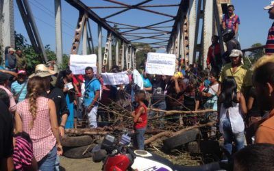 Cierran vía Carrasquero – Guana por protesta contra la FANB
