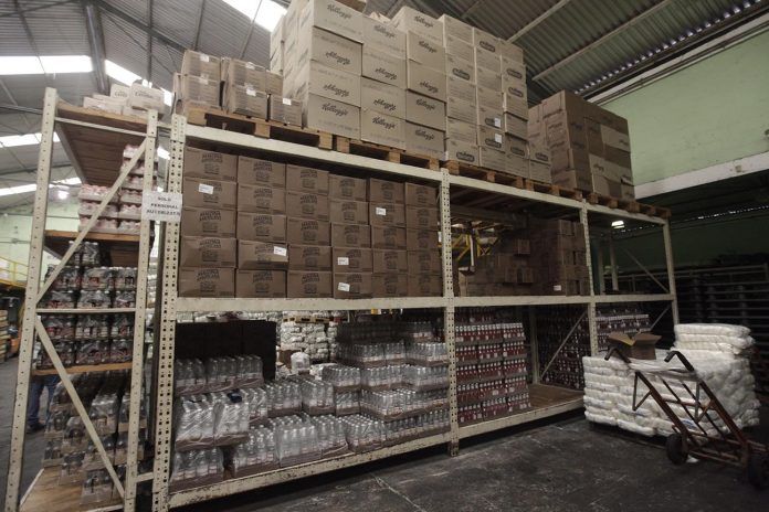 Incautaron 135 toneladas de alimentos en galpón en Catia durante operativo con participación de la FANB