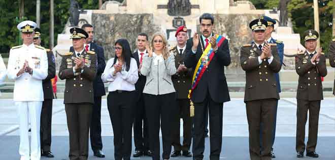 Maduro autoriza a la FANB a responder “desde todos los espacios” a Iván Duque