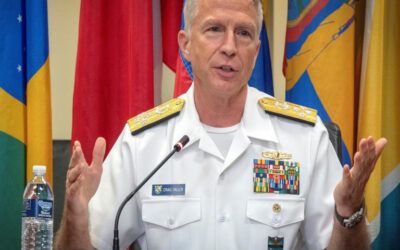 Jefe del Comando Sur está de visita en Colombia