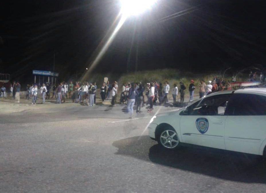 Protestaron en Ocumare del Tuy para denunciar maltratos de la GNB