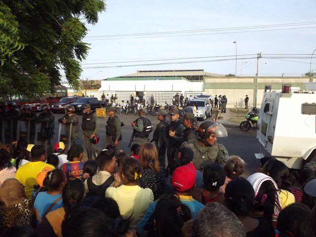 Zulia: incautaron arsenal de armas en primera requisa al retén El Marite, con apoyo de la FANB