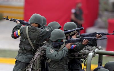 Gobierno de Bolivia niega haber enviado militares a Venezuela para reprimir