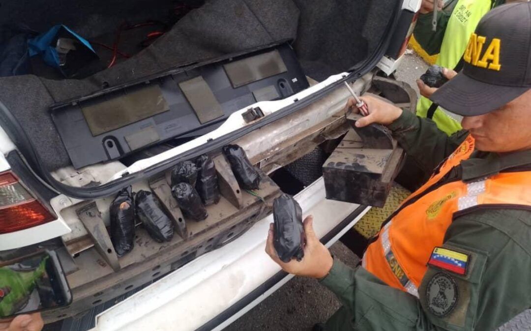Capturado ciudadano con 160 detonadores eléctricos que trasladaba hacia el Estado Bolívar. Persiste el tráfico de armas y municiones en Venezuela