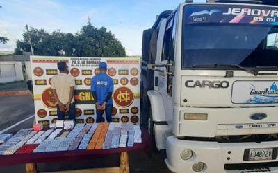La ZODI Bolívar capturó a dos ciudadanos con lote de medicinas ocultas en vehículo de carga