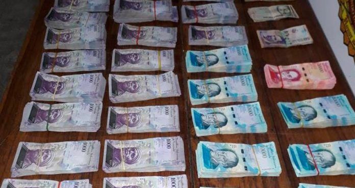 GNB-Zulia incauta más de 200 millones de bolívares en efectivo en el municipio Miranda