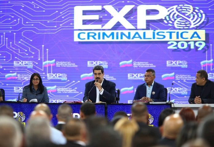 Maduro acusa a Colombia de enviar a terroristas para atacar en Venezuela