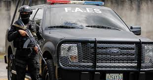 Vecinos denunciaron que las FAES irrumpieron en bloques de Ocumare del Tuy