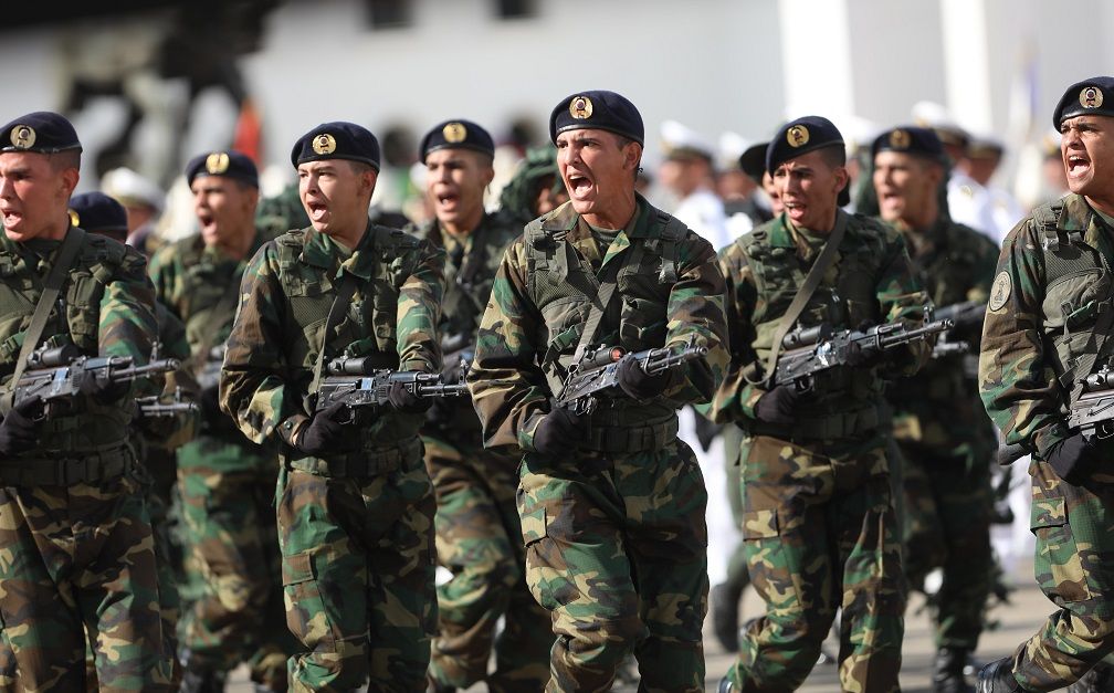 Rafael Ramírez: “La Fuerza Armada tiene el monopolio de la violencia y es capaz de evitarla”