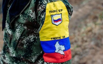 ELN ataca campamento de frente 10 de las FARC y estalla otro artefacto explosivo en El Amparo