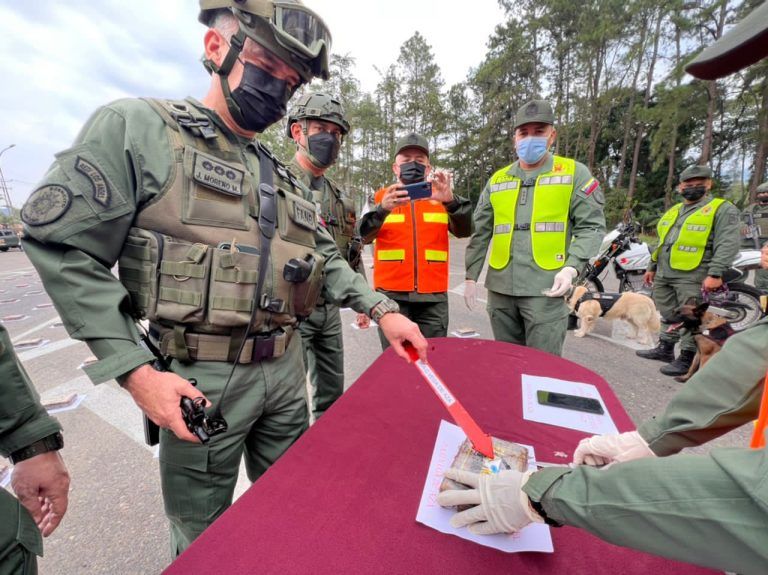 La FANB incautó 181 kilos de cocaína provenientes de Colombia