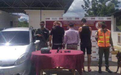 Teniente denuncia torturas para ser obligado a inculpar a estadounidense por terrorismo