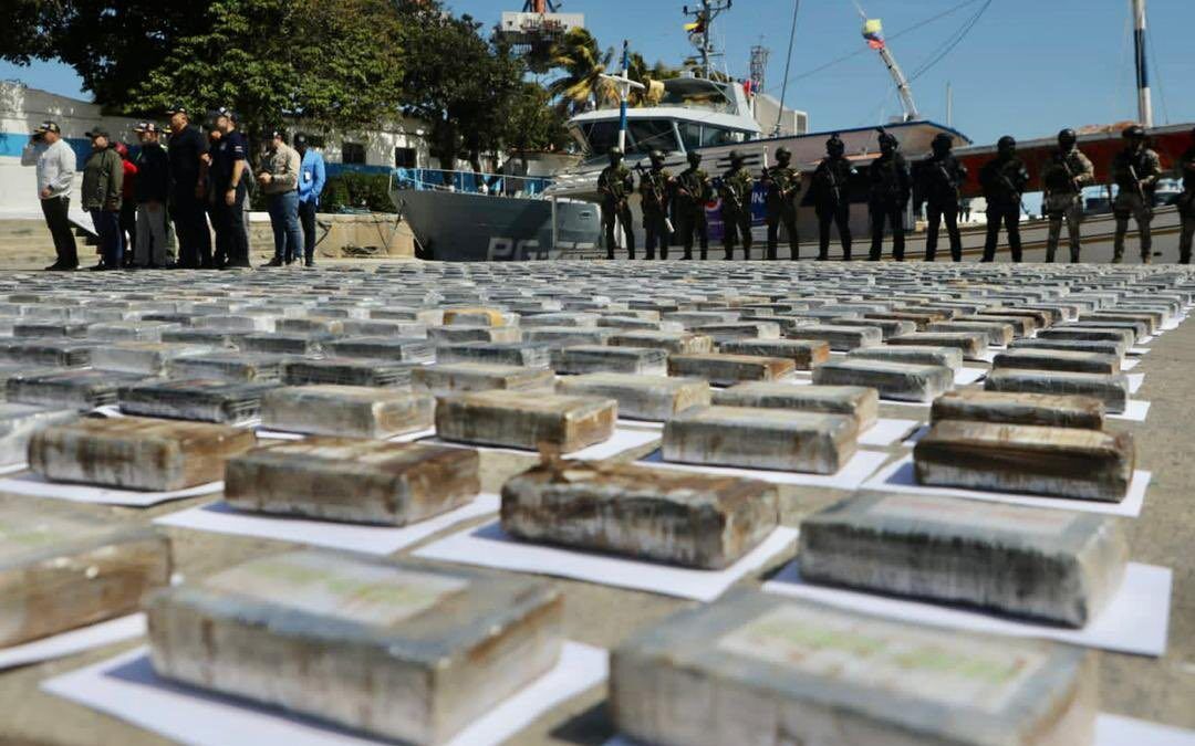Más de una tonelada de cocaína fue incautada en una embarcación en el Estado Sucre