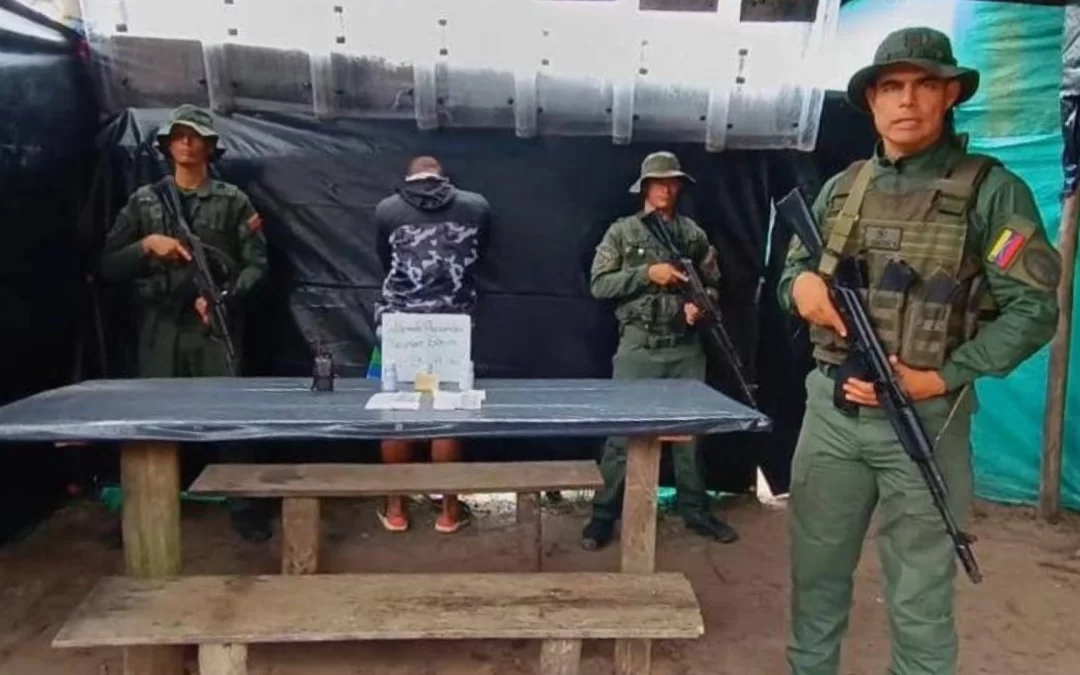 FANB detiene sujeto con más de 2 kilos de mercurio líquido en inmediaciones del Parque Nacional Yapacana