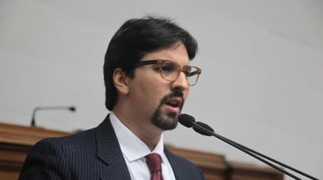 Freddy Guevara exhortó a la FANB a respaldar denuncia de Ortega Díaz
