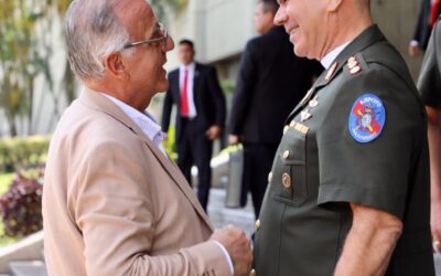 Ministros de Defensa de Venezuela y Colombia se reúnen en Caracas