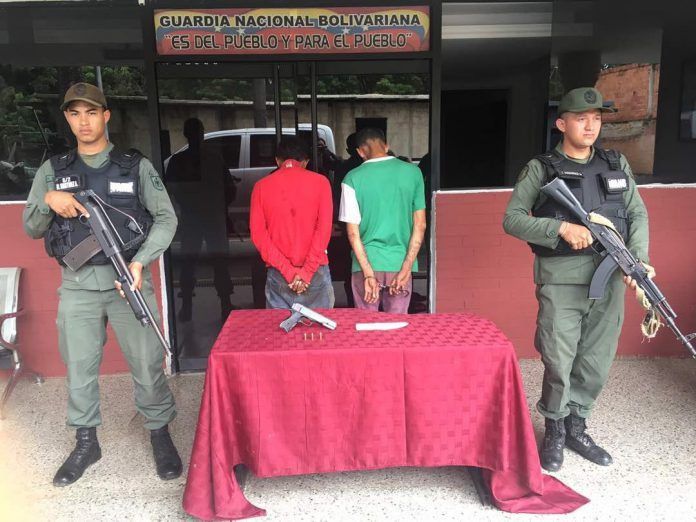 Detenidos por la GNB cuatro ciudadanos con más de 80 millones de bolívares en efectivo