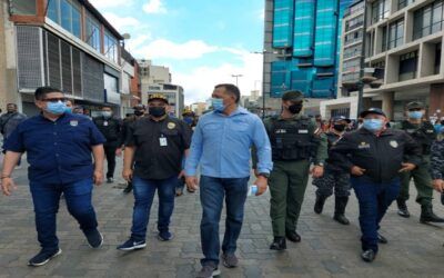 Funcionarios de la GNB supervisan cumplimiento de medidas de bioseguridad en Caracas
