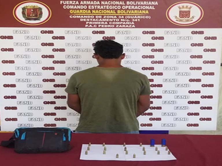 GNB detuvo a cuatro sujetos con 147 balas