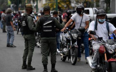 Denuncian abusos de la GNB contra quienes esperan surtir gasolina