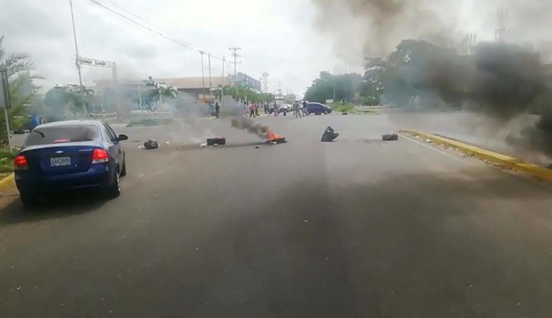 Negativa a despachar gasolina escala el malestar social en Ciudad Guayana