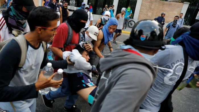 Al menos 13 mil heridos durante protestas de abril y mayo cuenta la oposición
