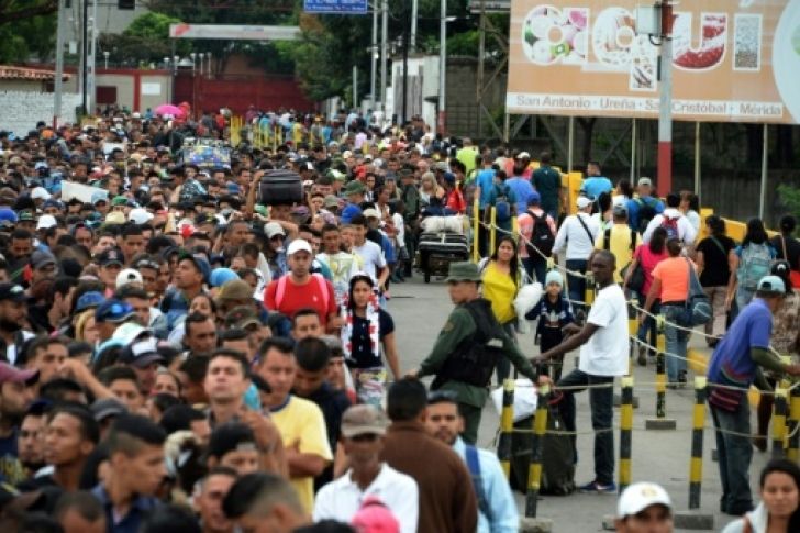 Funcionario de migración de Colombia denunció que ELN recluta venezolanos en la frontera