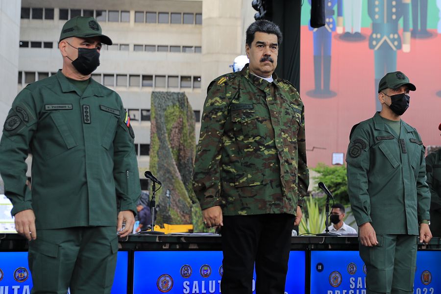 Maduro en acto de salutación de la FANB ordena profundizar Operación Roraima