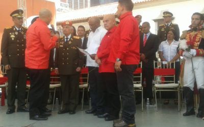 Confieren orden Cordón de Caracas al G/J Jacinto Pérez Arcay
