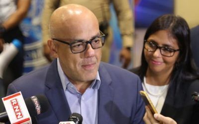 Rodríguez ratifica apoyo de la FANB a Maduro y niega emergencia humanitaria