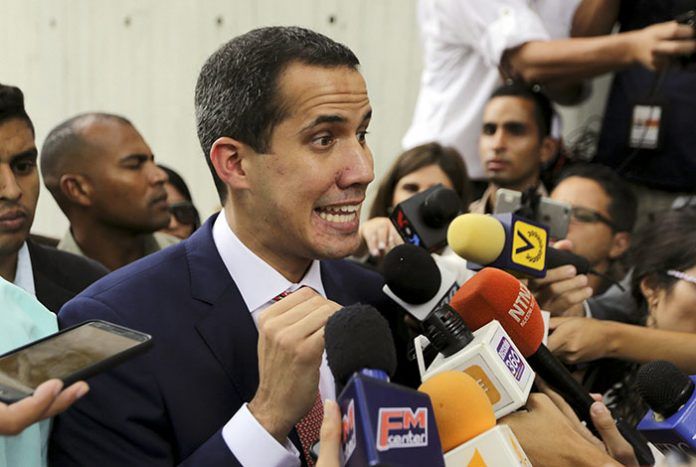 Juan Guaidó: “La Aviación está de duelo porque hay dos víctimas más de la corrupción” #16Oct