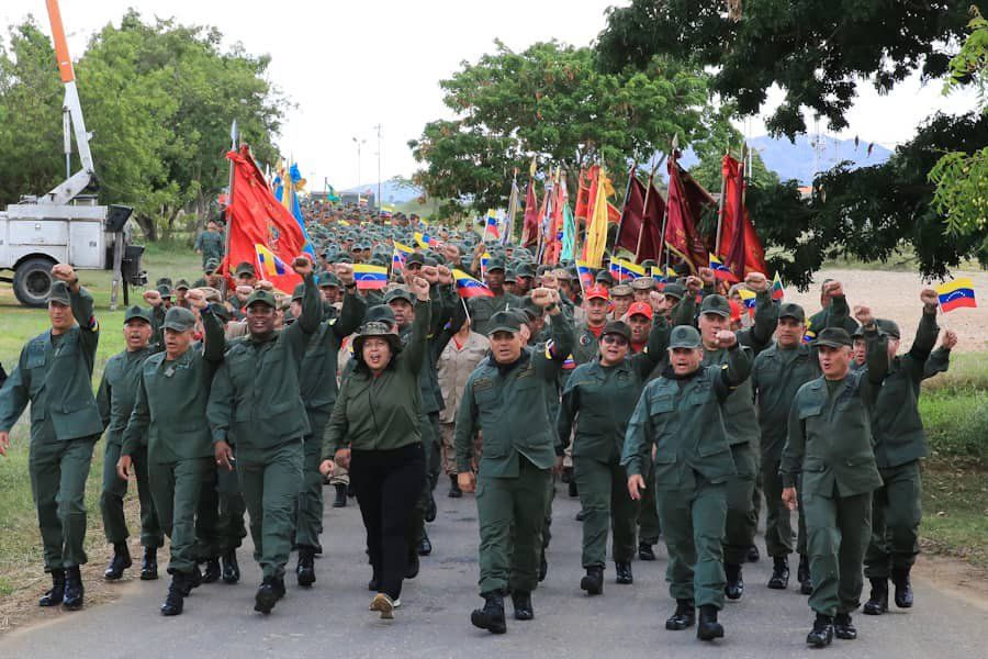 Fanb realizó marcha por la lealtad militar en Lara