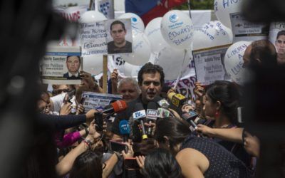 Denuncian que desaparecieron a dos coroneles de la Aviación durante visita de Bachelet