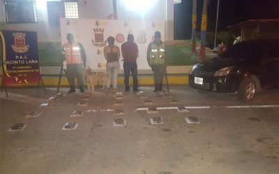25 panelas de drogas incautadas por la GNB en carretera Lara Zulia