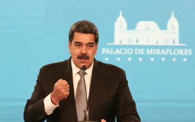 Maduro ordena a la Fanb responder ante cualquier agresión de Duque