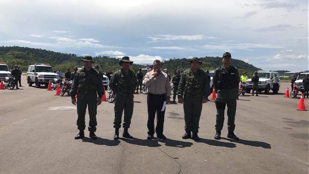 Ministro Reverol anuncia clausura de retén de Amazonas tras masacre de 37 reos