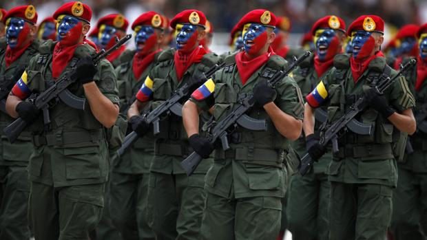 Militares venezolanos afirman que el régimen busca que la Fanb dependa de Rusia, China e Irán