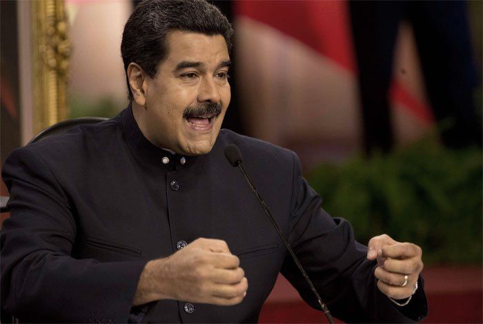 Maduro ordena reforzar seguridad militar en frontera con Colombia